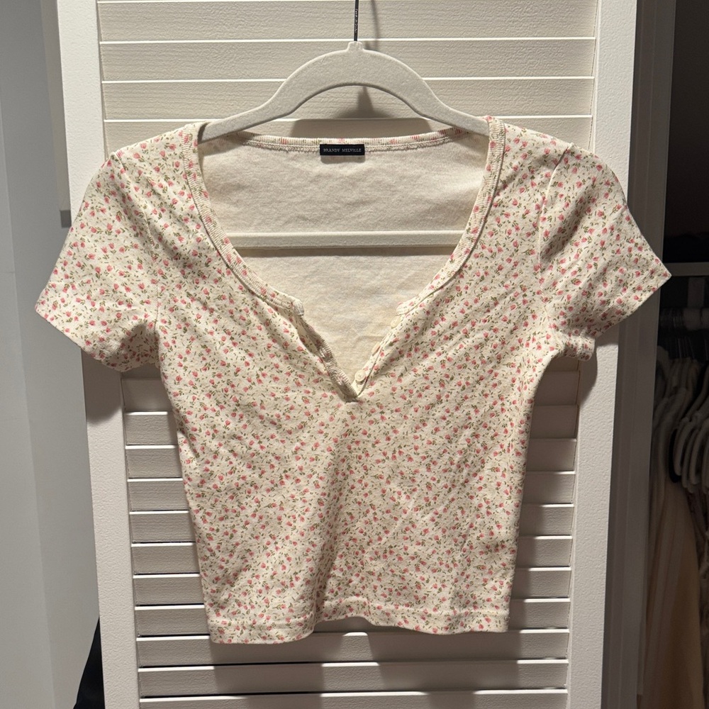 Brandy Melville Cream and Pink Floral Crop Top